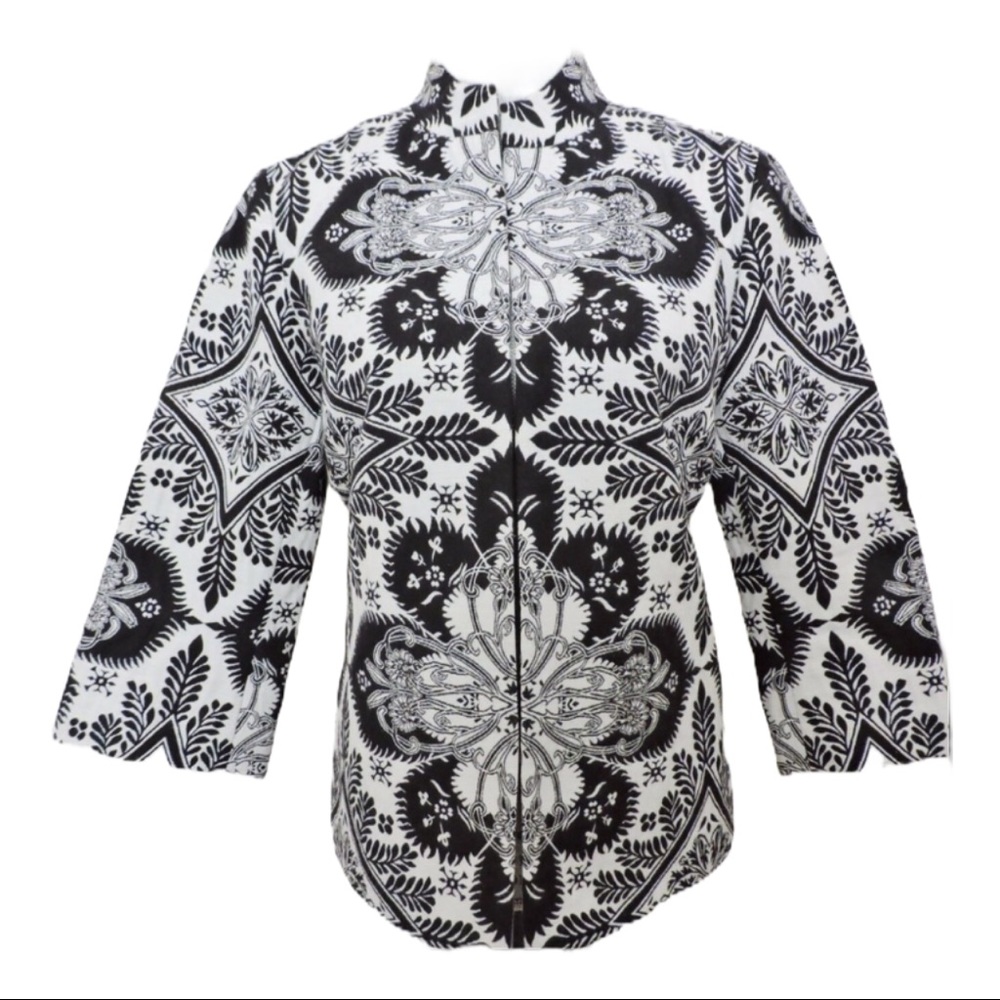 Chicos Black White Pattern Blazer